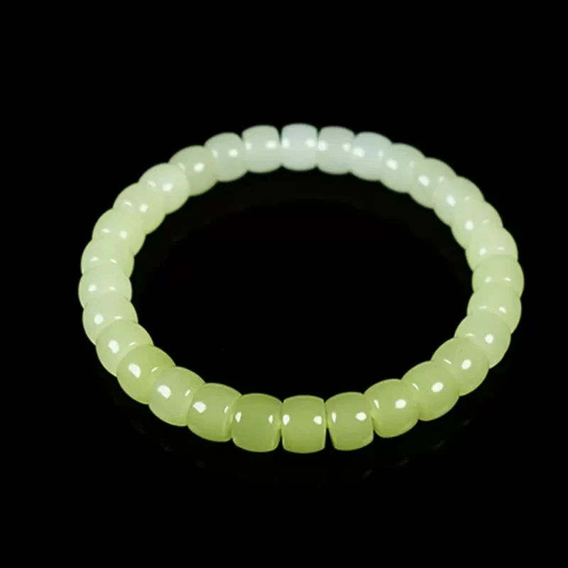 女士玉石温柔大方