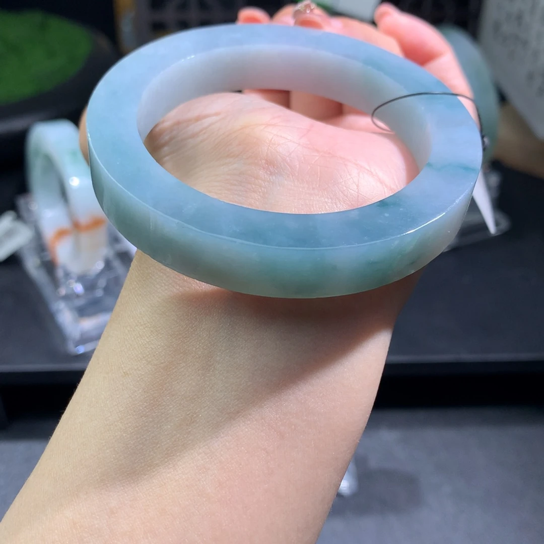 定制翡翠A货缅甸翡翠手镯未镶嵌