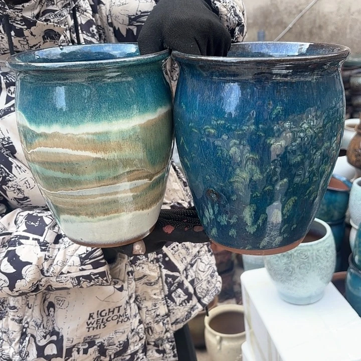 红陶微瑕两个口径 18高度22