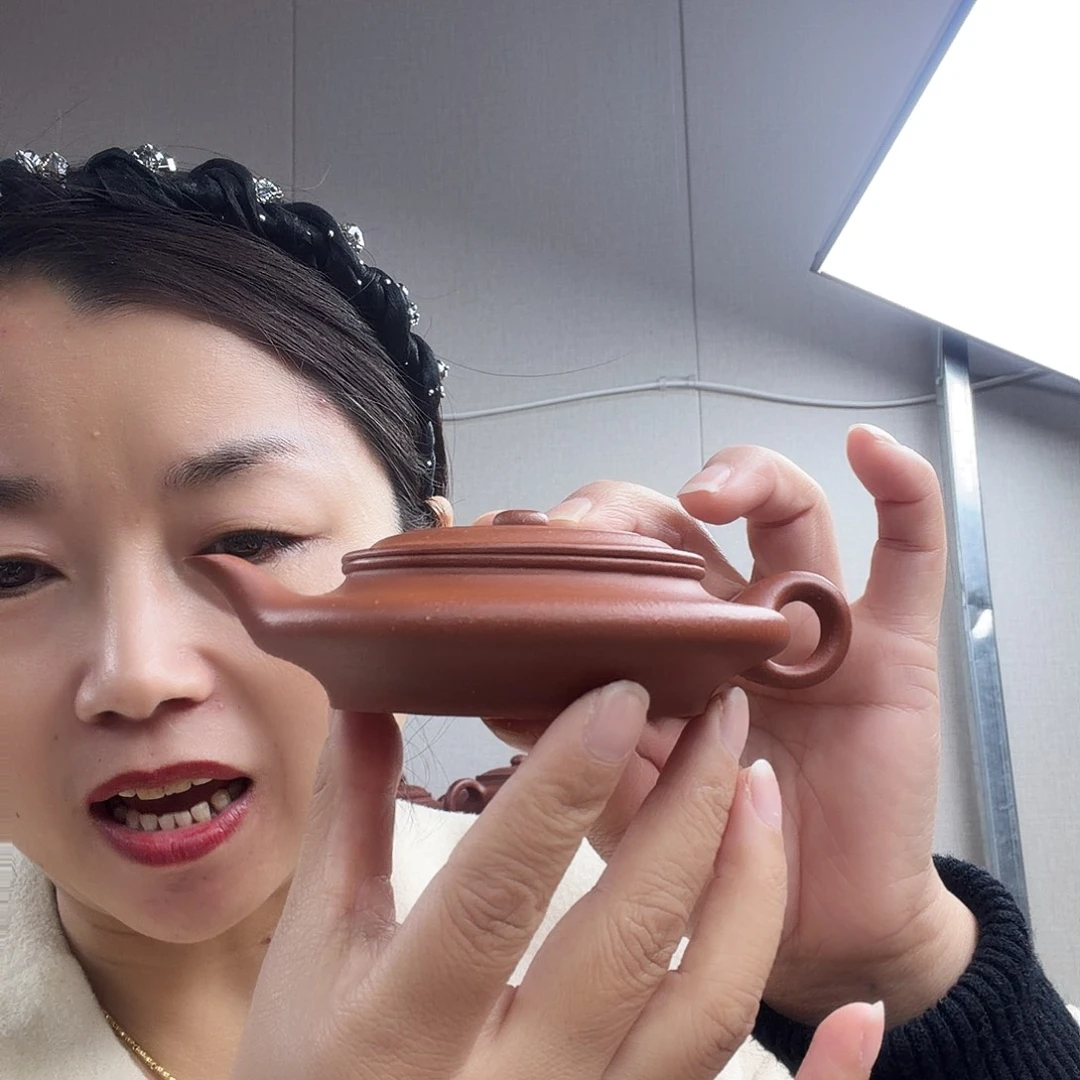 虚扁100cc红降坡的