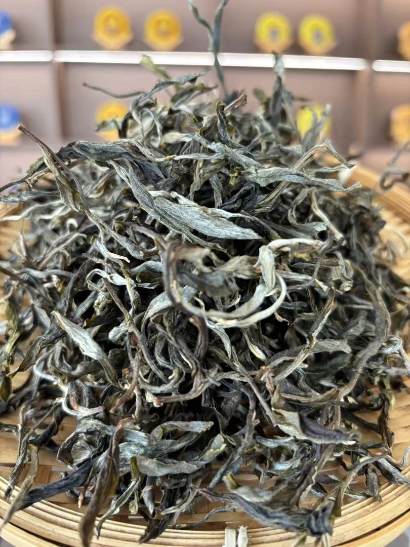 【荣圆号】困鹿山一类古树普洱茶生茶