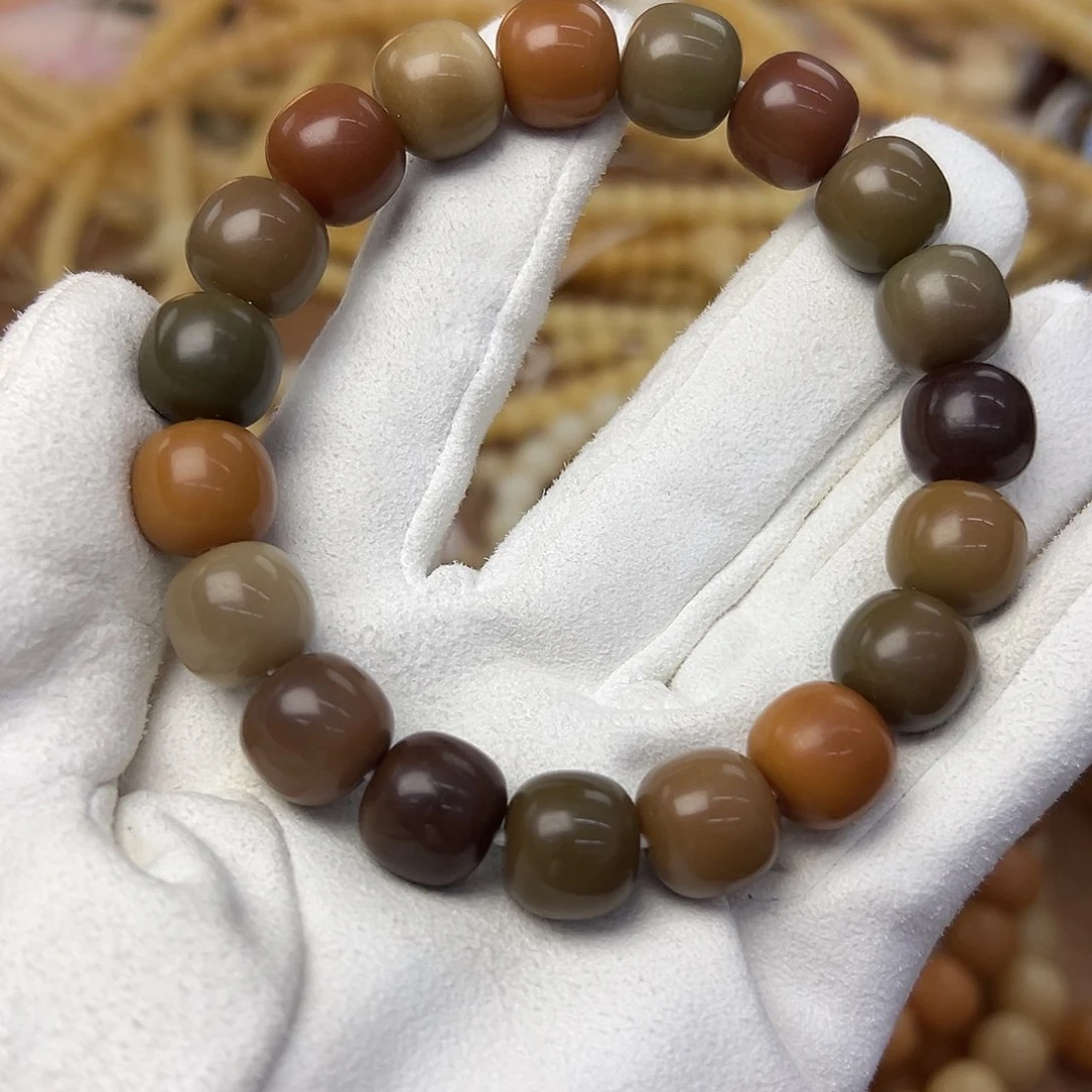 菩提根/象牙果吊坠13.7干磨096