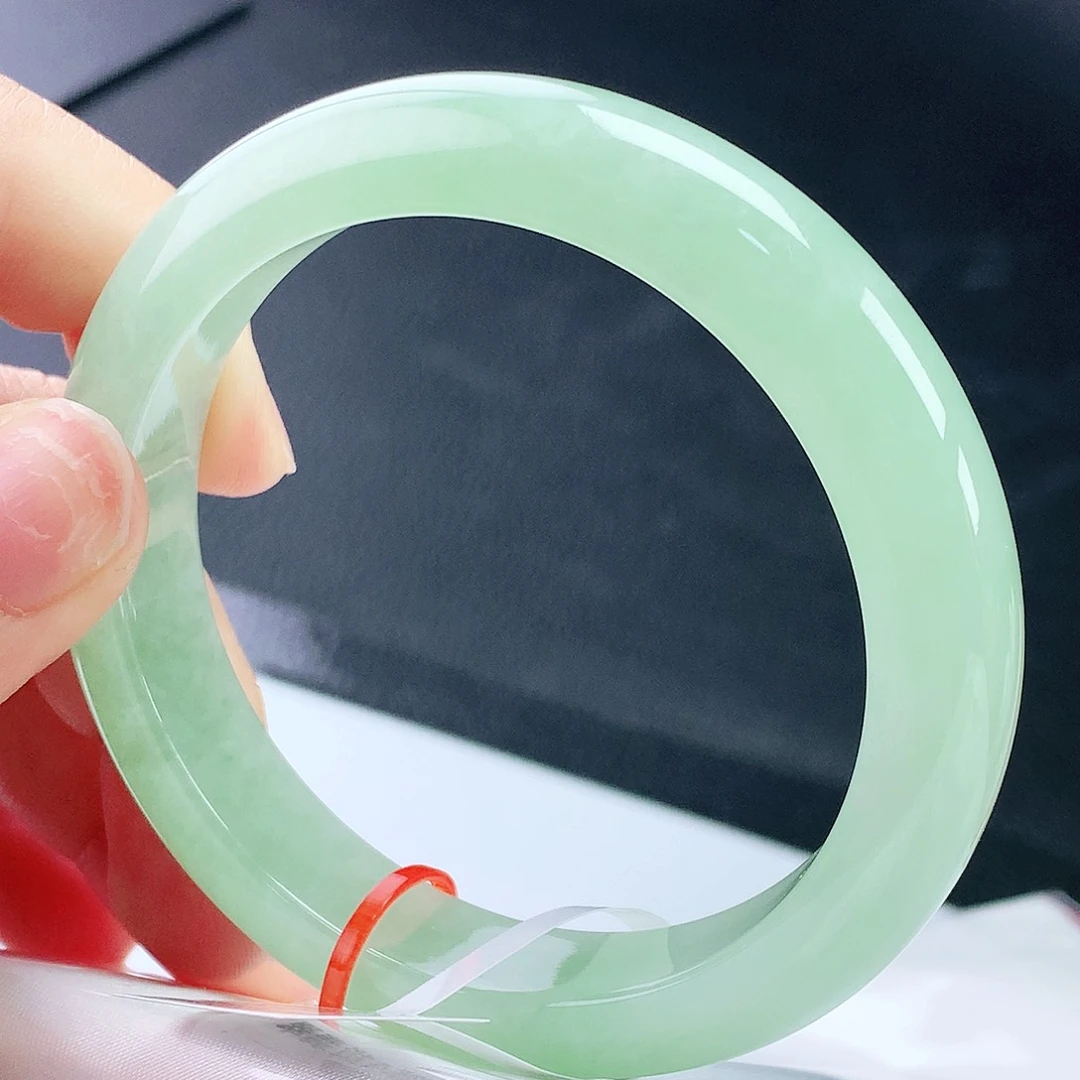 未镶嵌手镯翡翠56圈