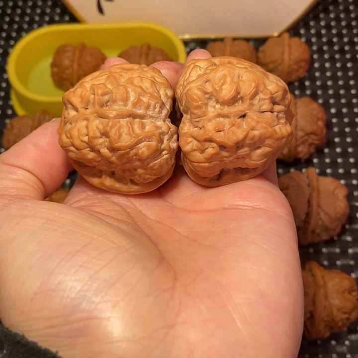 Q***！把件文玩核桃蛙王