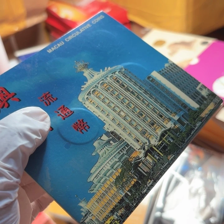 其他普通金属奥1套5枚卡册