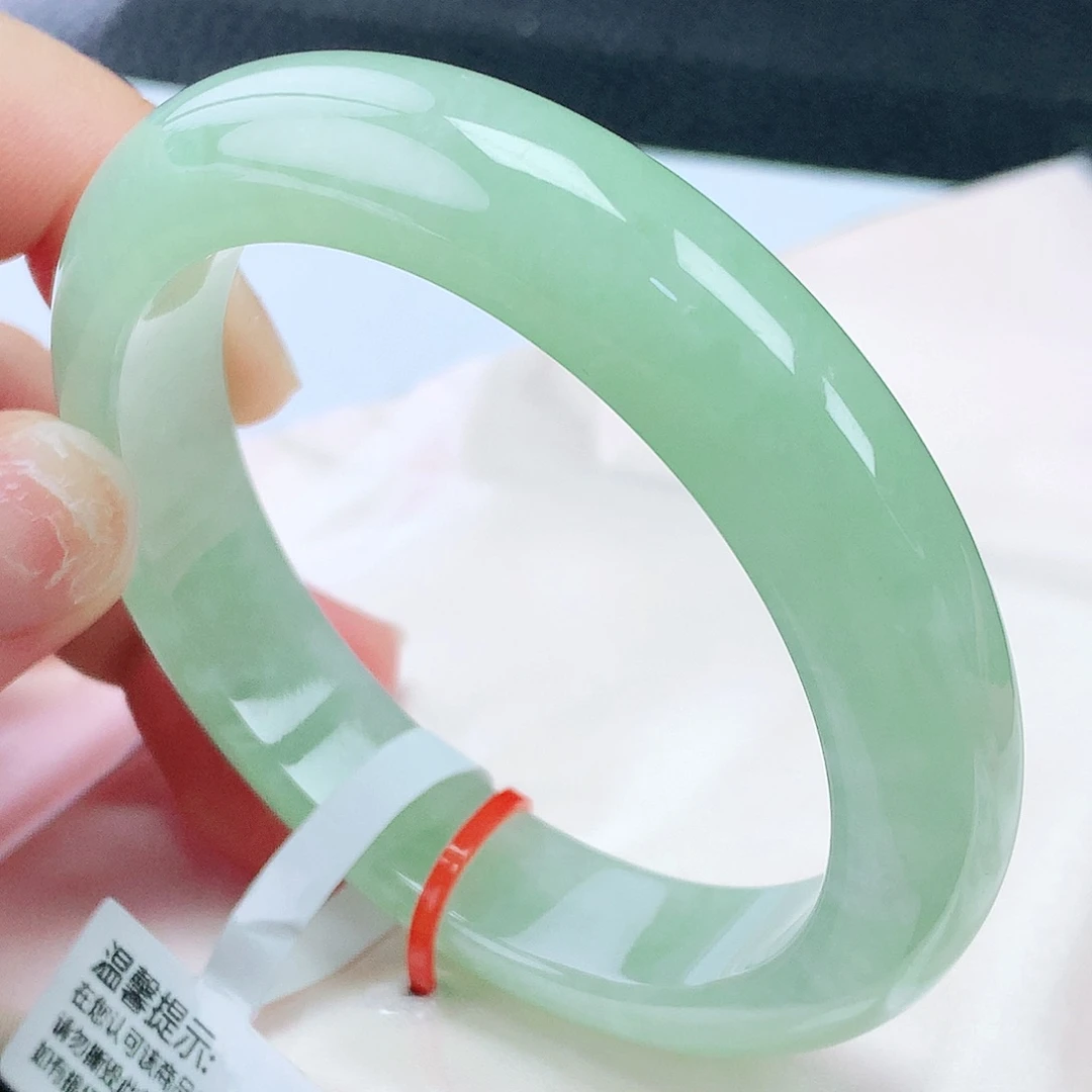 未镶嵌手镯翡翠55圈