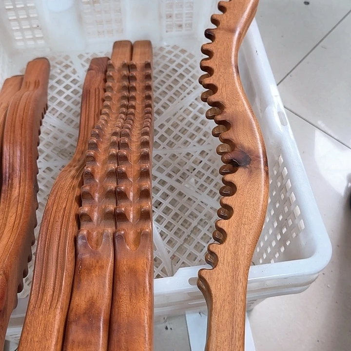 红贵宝木58厘米瑕疵