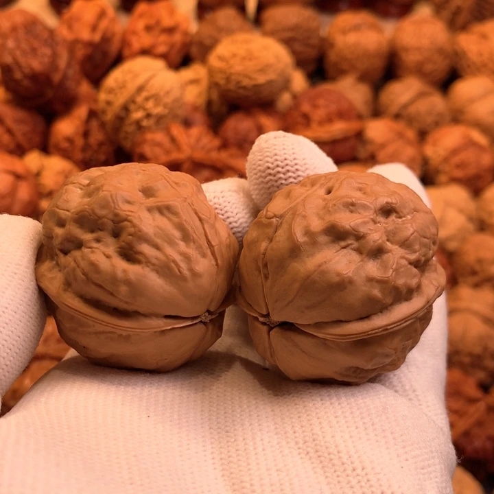 文玩核桃吊坠29哦哦哦