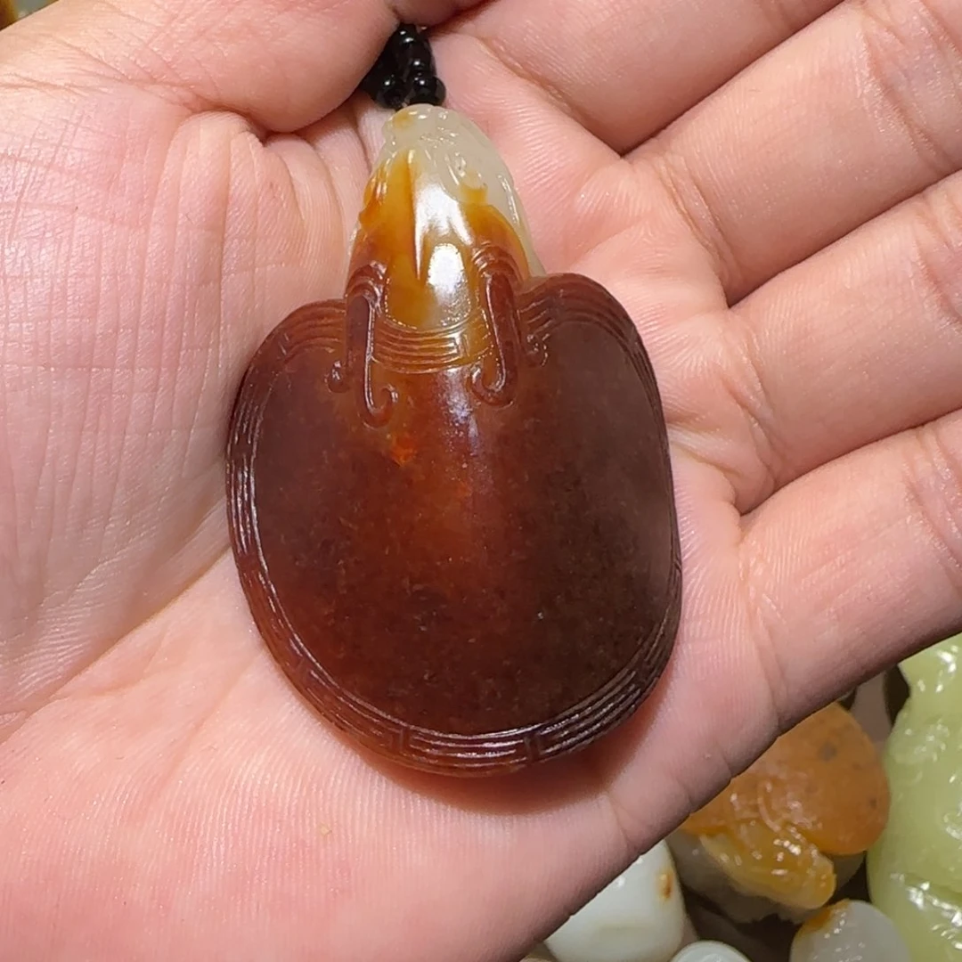 颈饰未镶嵌和田玉普***斯