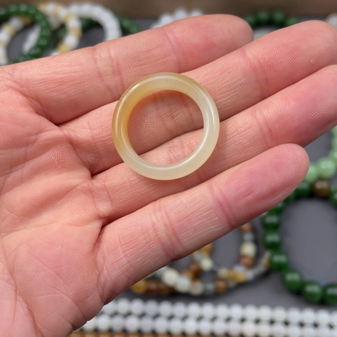 和田玉戒圈未镶嵌