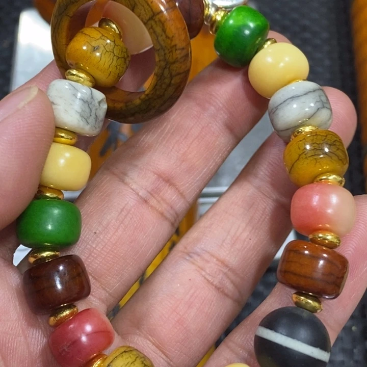 滴血莲花菩提吊坠