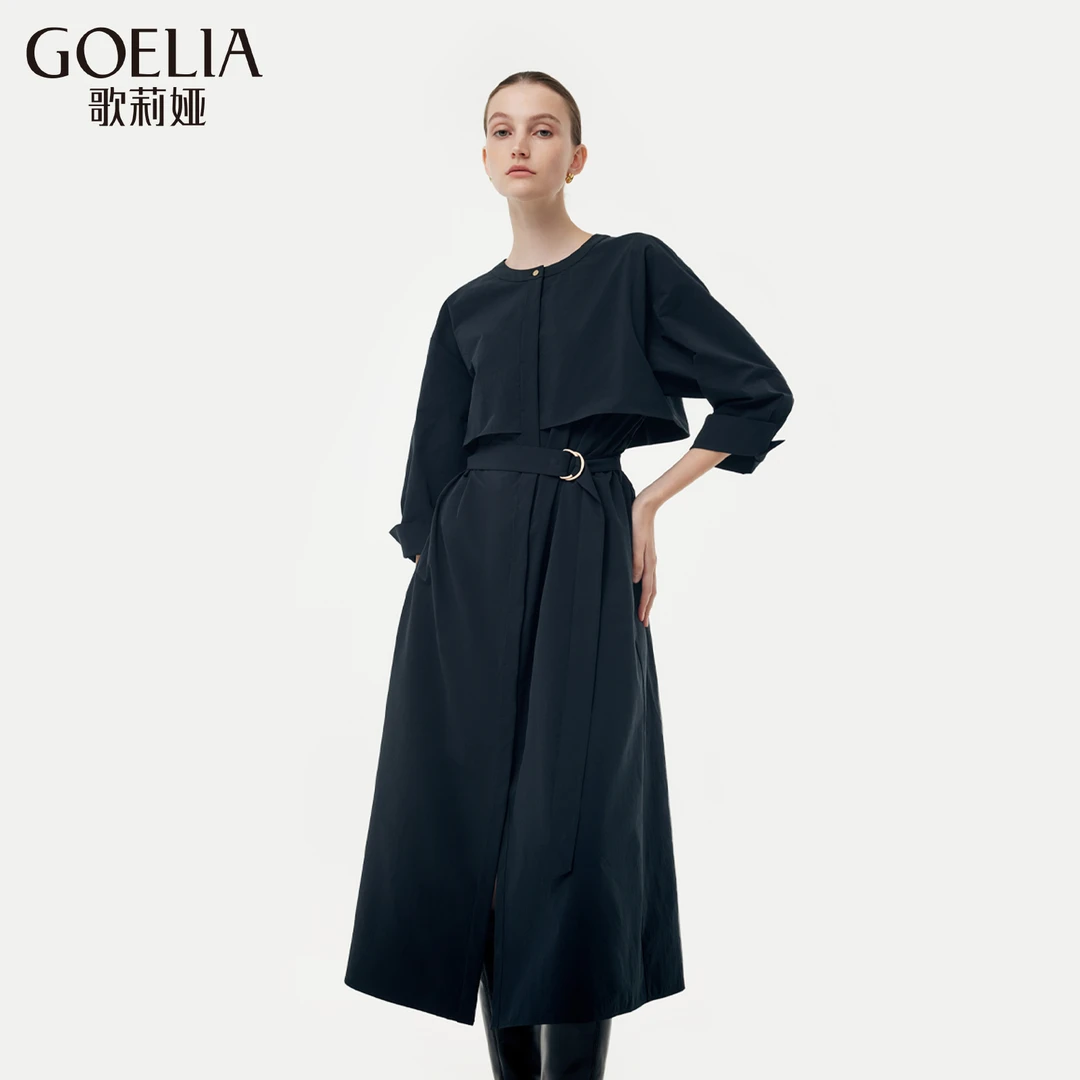 歌莉娅春季风衣式圆领连衣裙配送腰带1E2L4K470