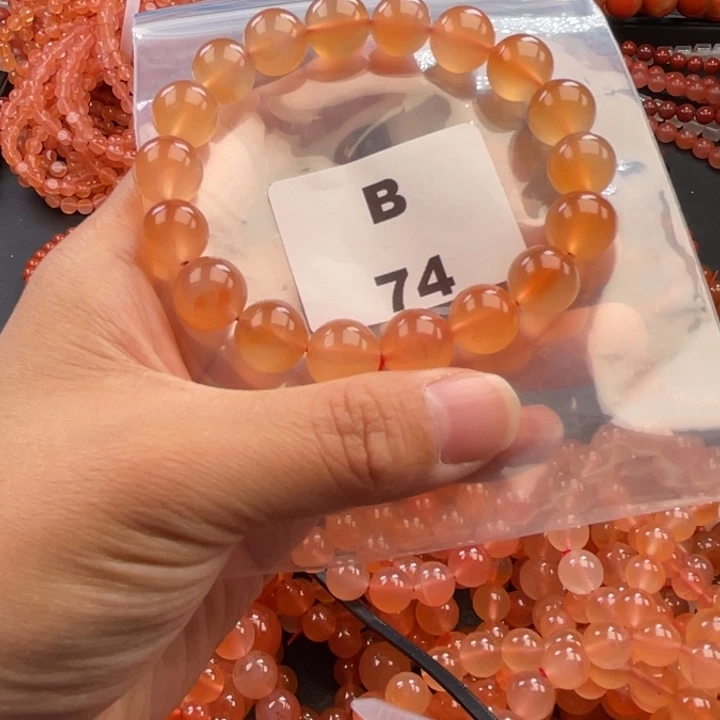 南红玛瑙未镶嵌多样性发货默认微瑕11mm