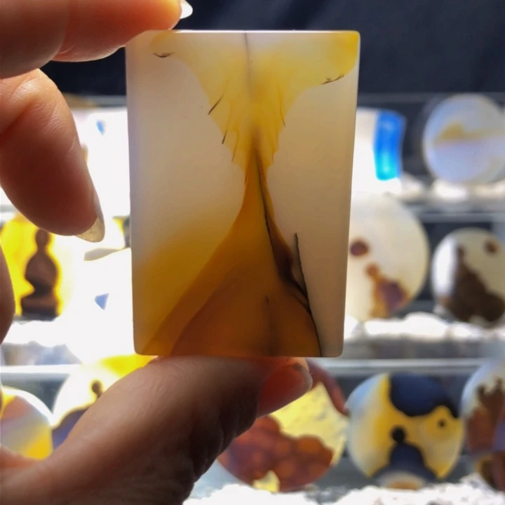 合金玛瑙/玉髓珠宝奇石72