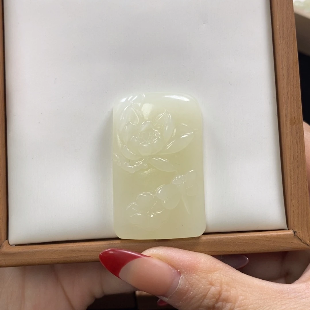 【闪购商品】和田玉吊坠未镶嵌