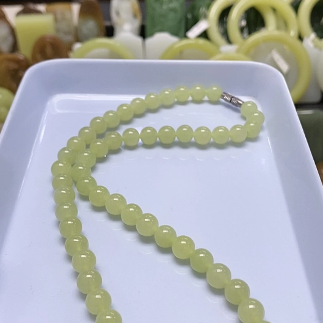 【闪购商品】颈饰未镶嵌和田玉