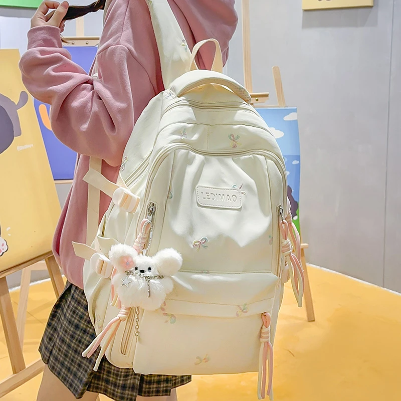 高颜值小清新轻便书包女初中生小学生中学生可爱双肩包大学生背包