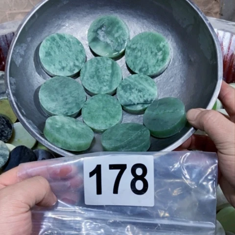 【闪购商品】蛇纹石玉珠宝半成品未镶嵌