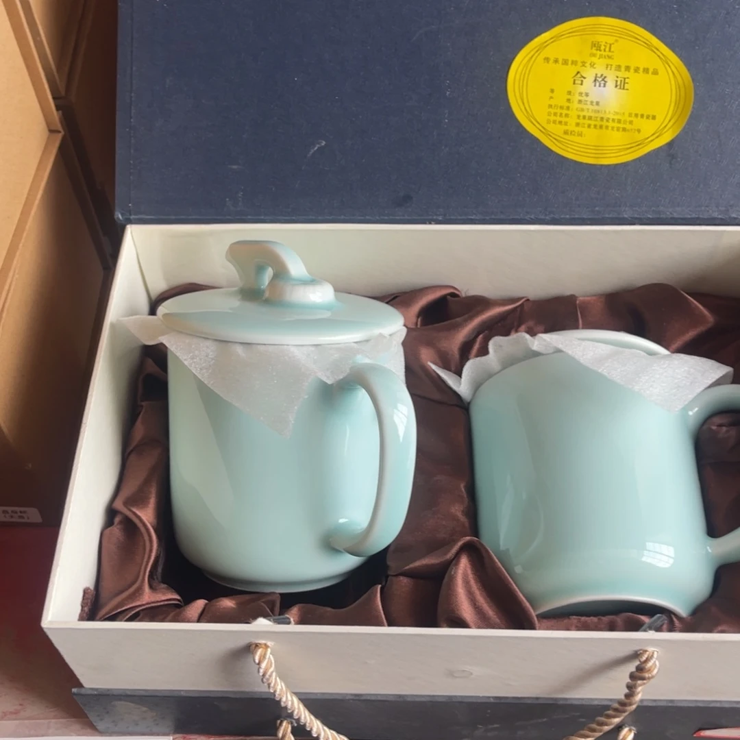 瓷片哈哈哈哈哈哈哈哈哈