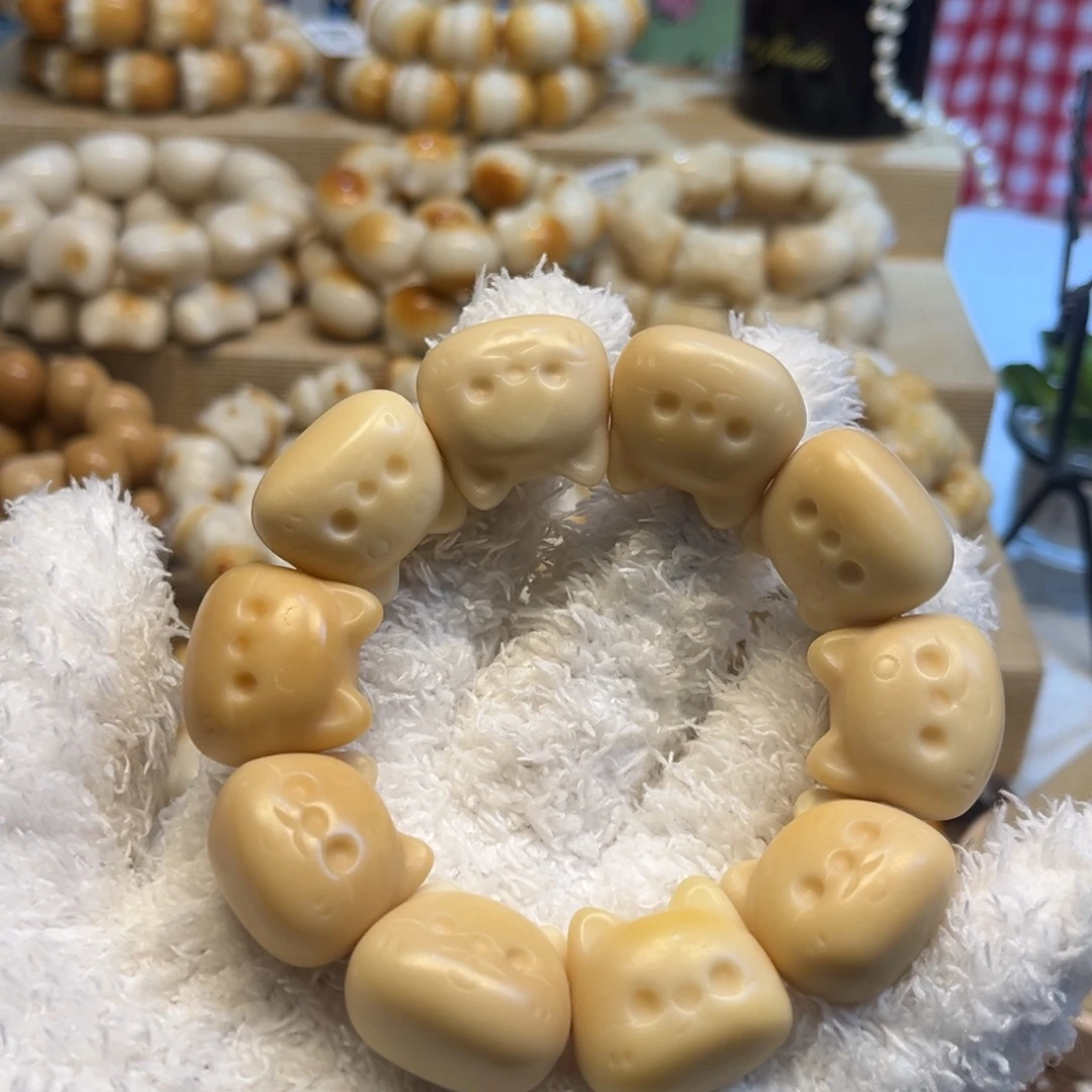 吊坠菩提根/象牙果1.3.47瑕疵八公