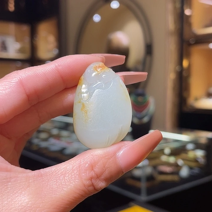 颈饰未镶嵌和田玉火眼金睛