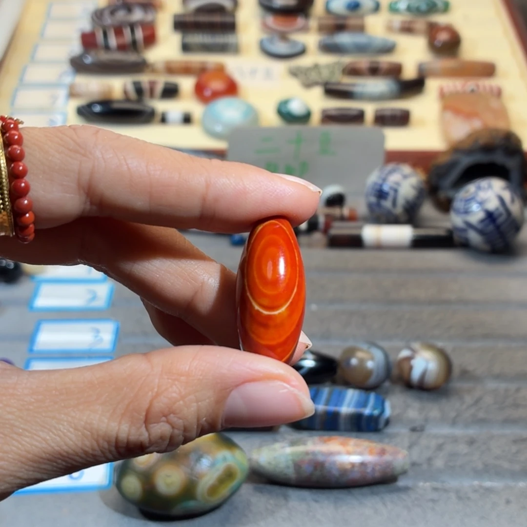 飞***空玛瑙/玉髓合金颈饰