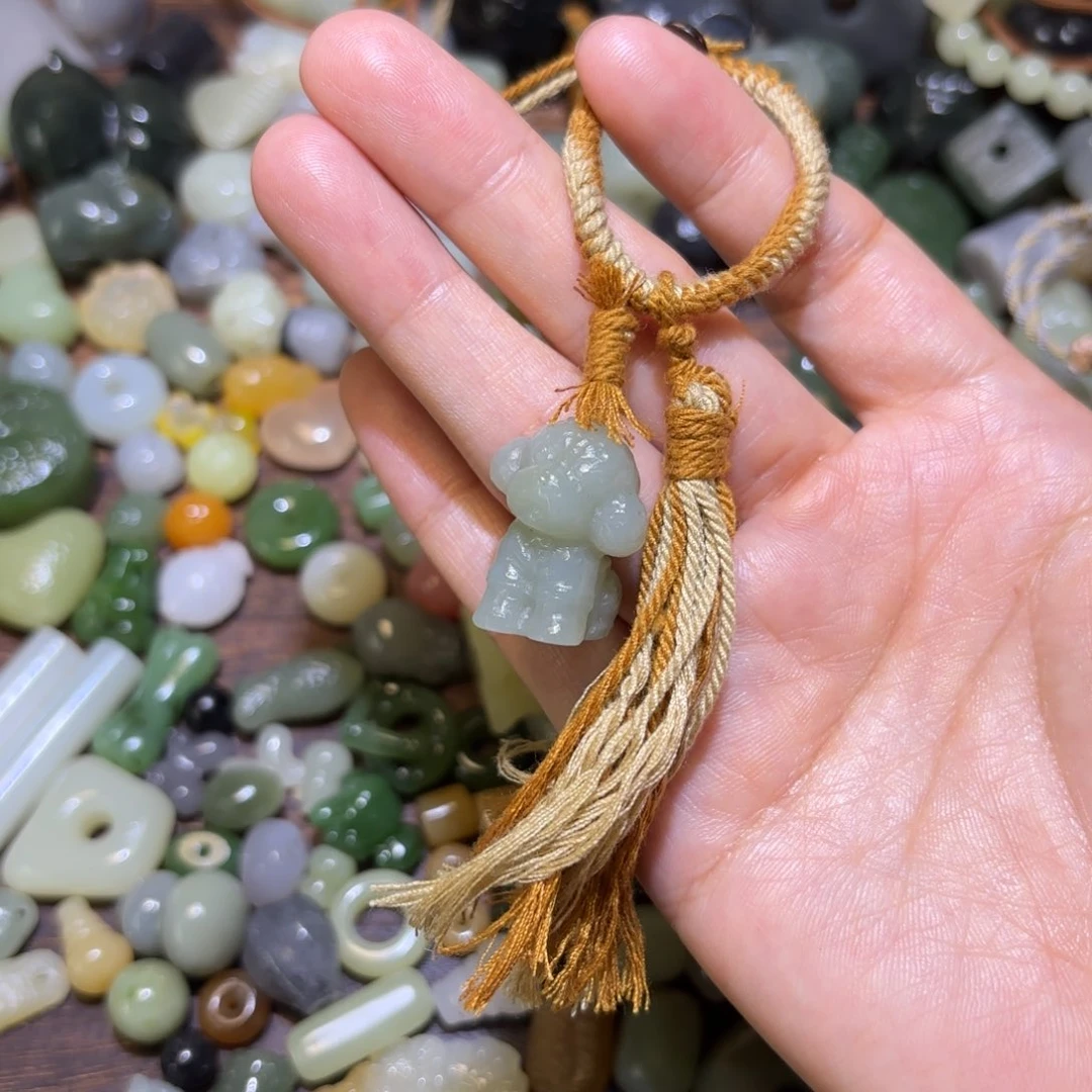 和田玉未镶嵌珠宝半成品圆*.