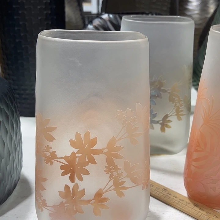 手工艺品琉璃粉色砂雕花瓶花器高26口10