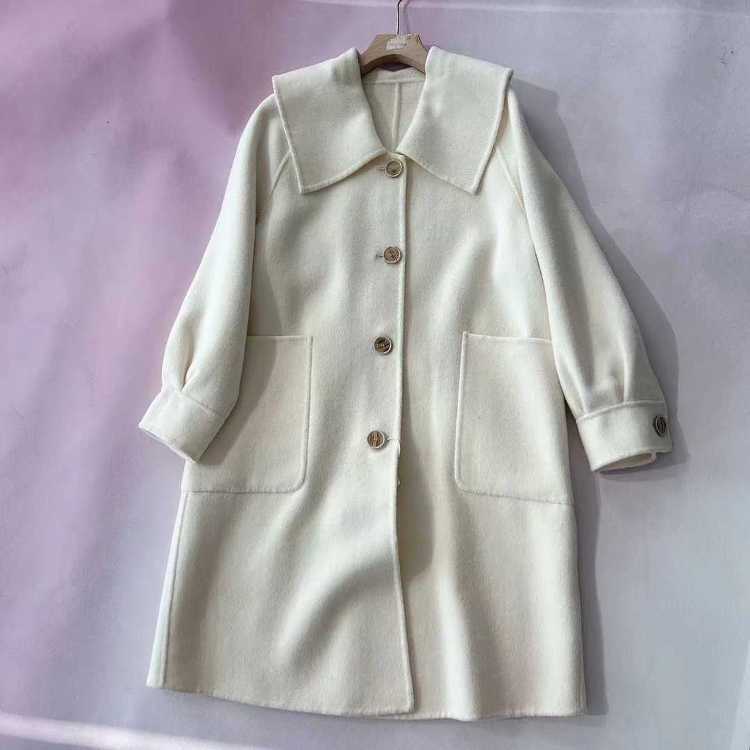 新款时尚翻领大衣8829