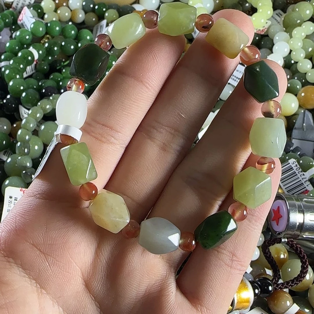 和田玉手链未镶嵌112