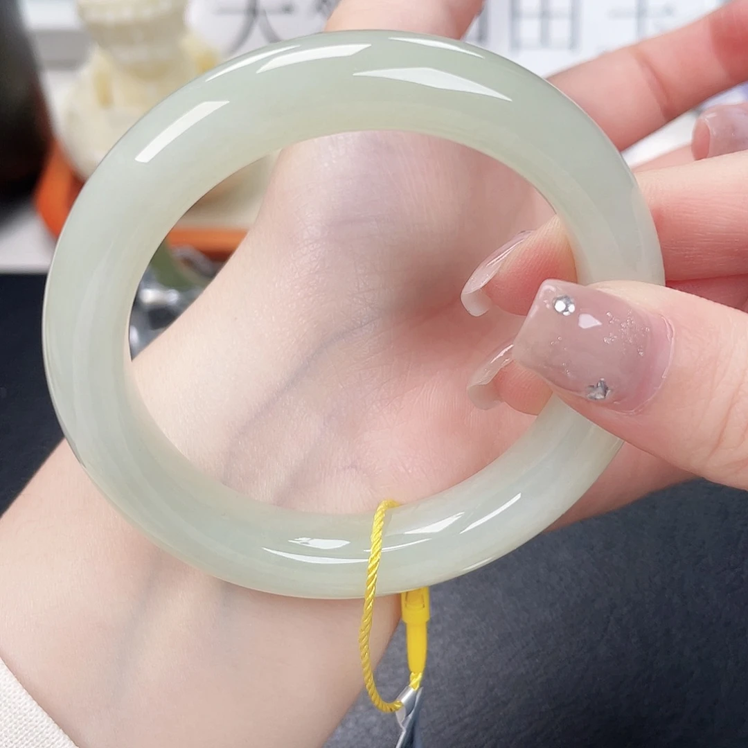 和田玉未镶嵌手镯5455