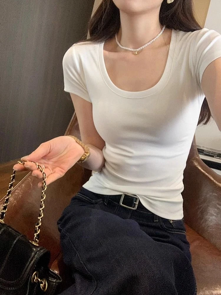 夏季新款韩版ins甜辣短袖t恤女修身显瘦甜美百搭纯欲休闲u领上衣