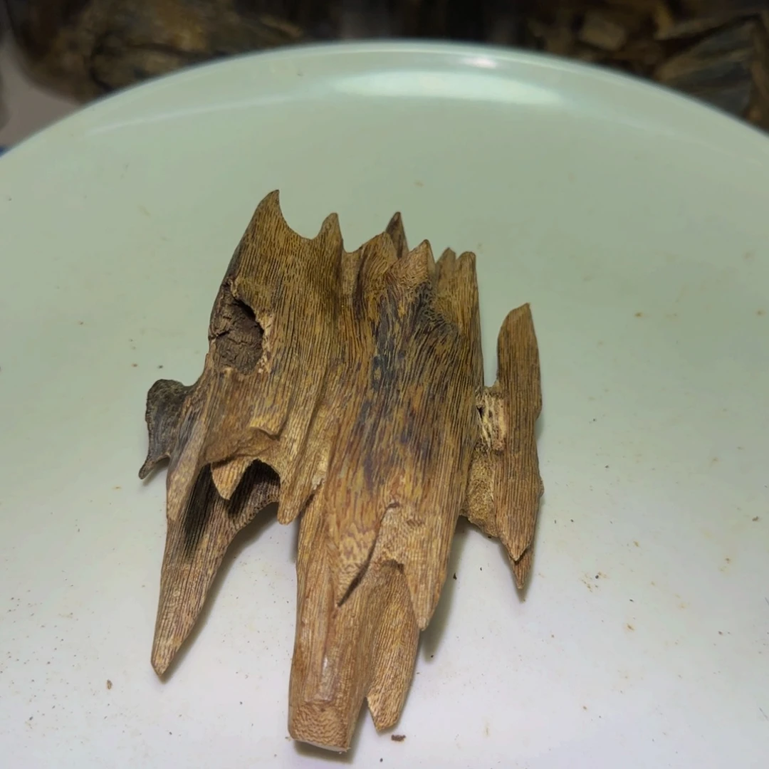 沉香手把件小*沉香奇楠淳放老料49克