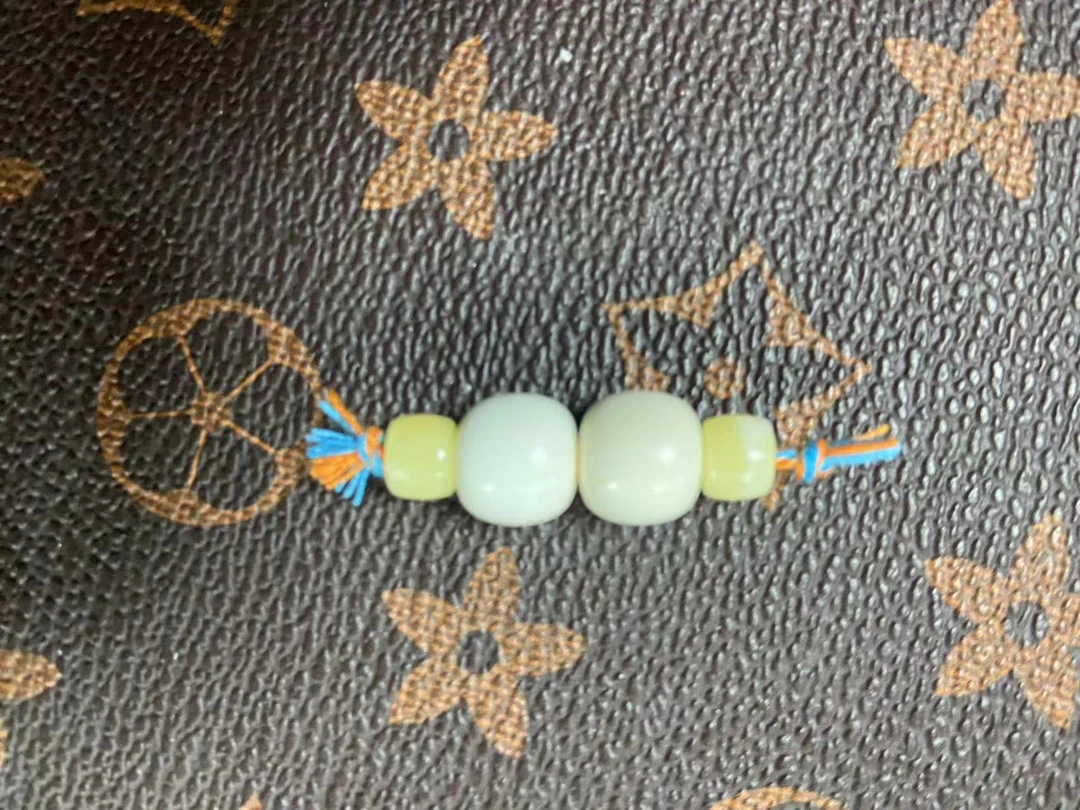 DZ0047文玩配饰猛犸单珠单圈改价