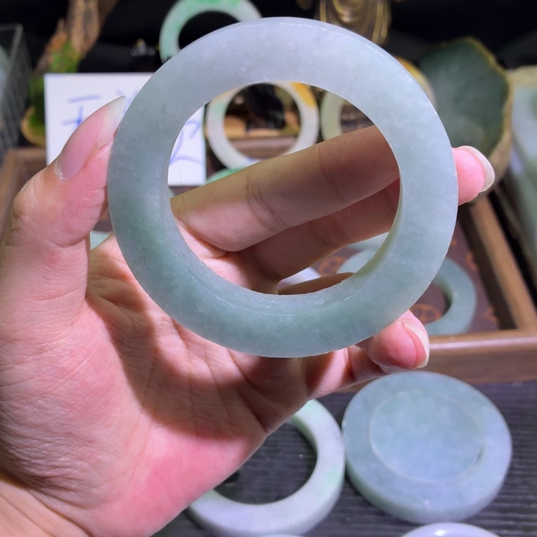 定制翡翠未镶嵌缅甸翡翠A货手镯毛胚定制