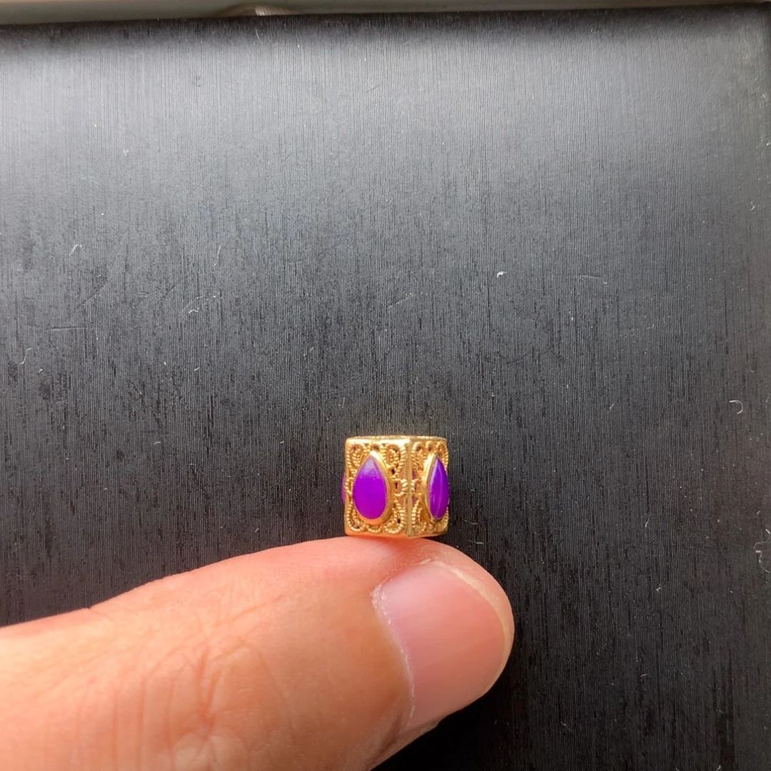 18K金镶嵌苏纪石（舒俱来）吊坠