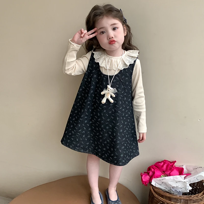 女童连衣裙套装春秋新款2025韩版女宝宝森系碎花牛仔背带裙两件套