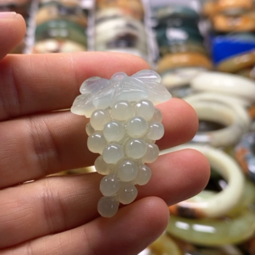 【闪购商品】蛇纹石玉未镶嵌手镯