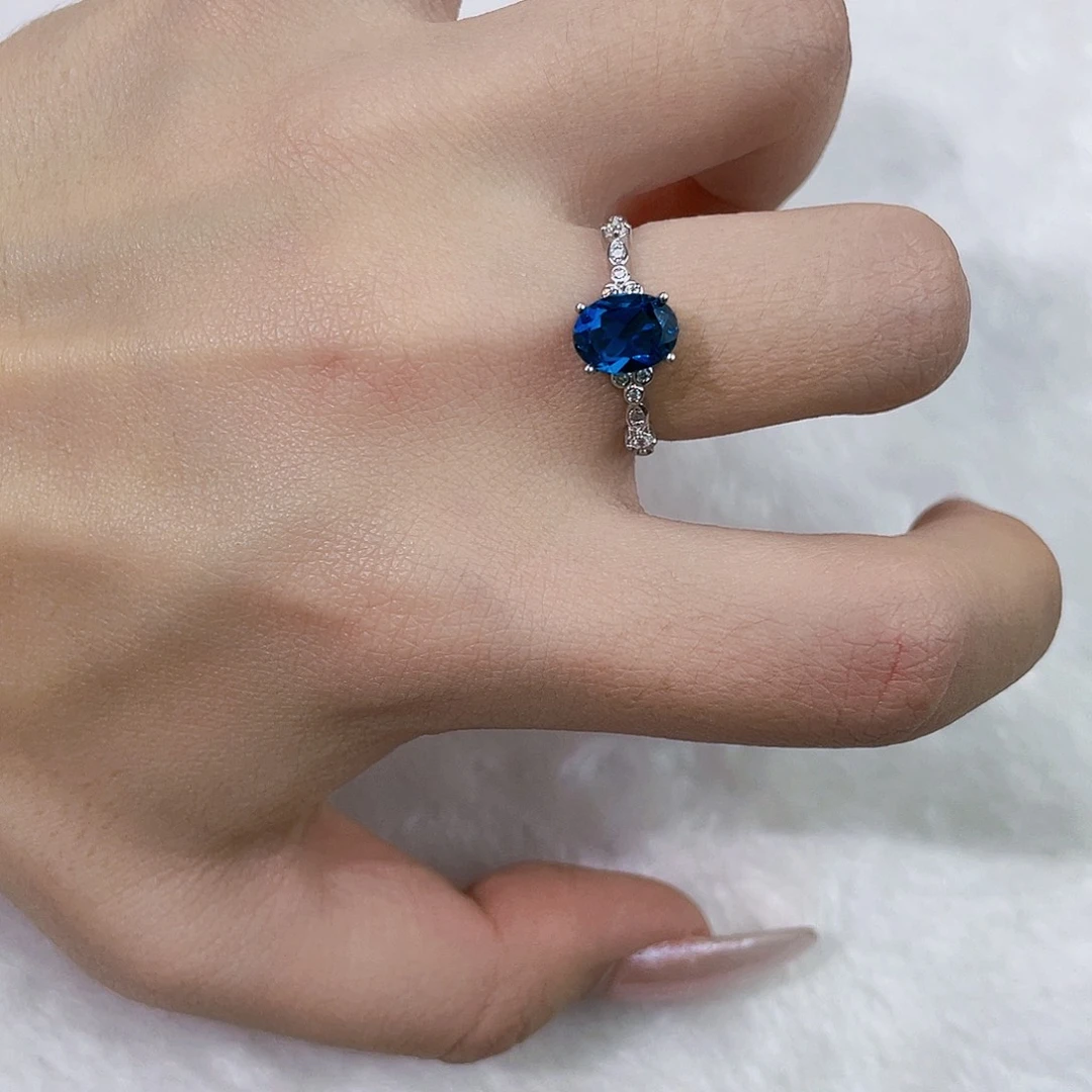 戒指银S925镶嵌托帕石设计款伦敦蓝