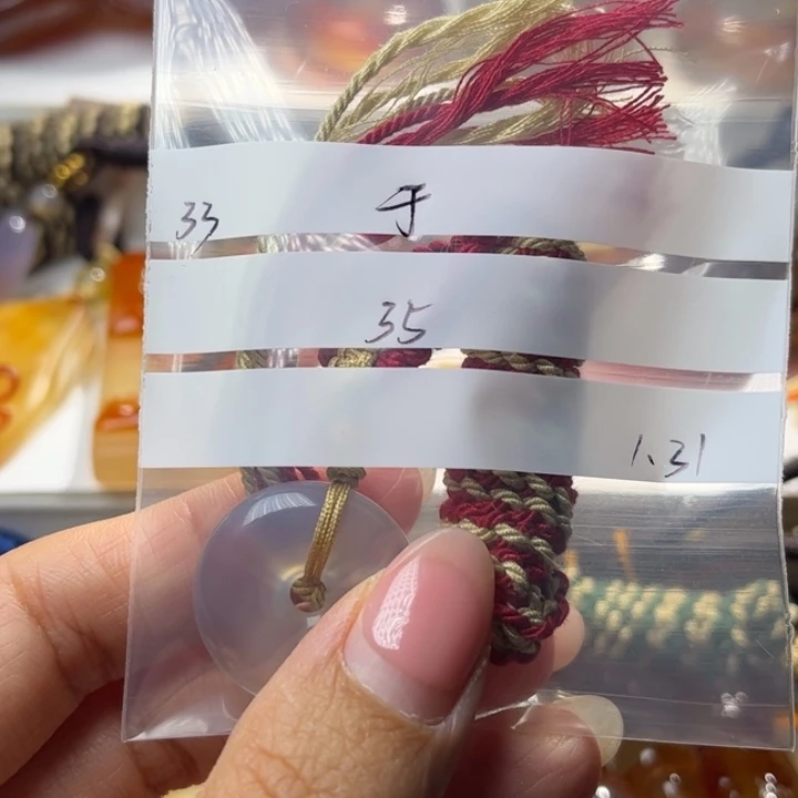 玛瑙/玉髓颈饰合金于**我33