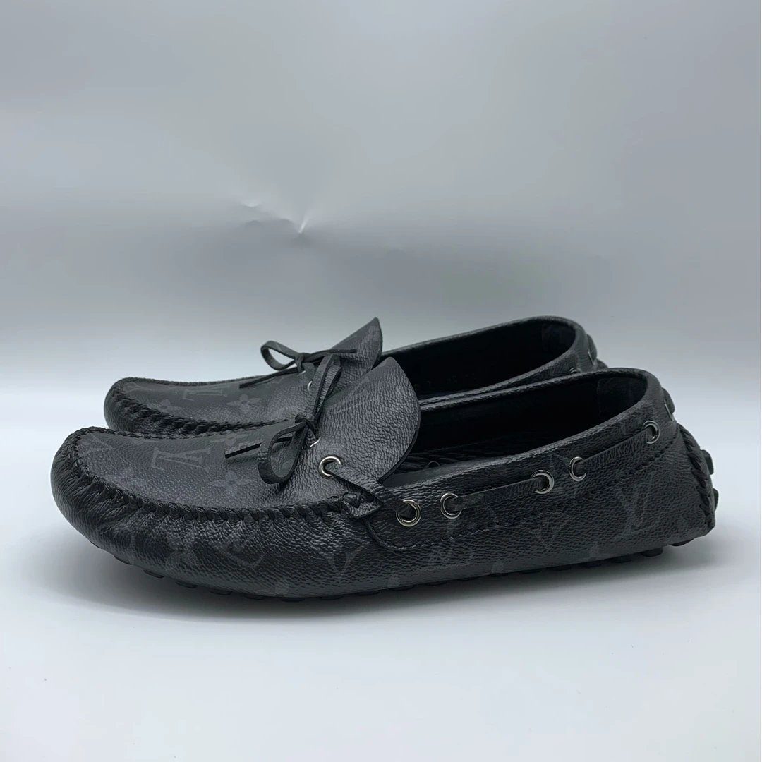 99新 LouisVuitton/路易威登 黑灰色老花满印休闲绳结豆豆鞋 41码