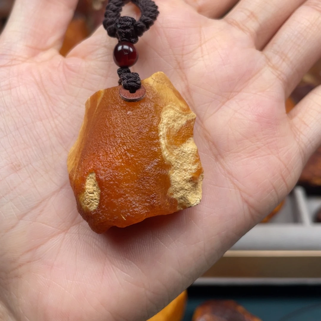 未镶嵌蜜蜡珠宝奇石