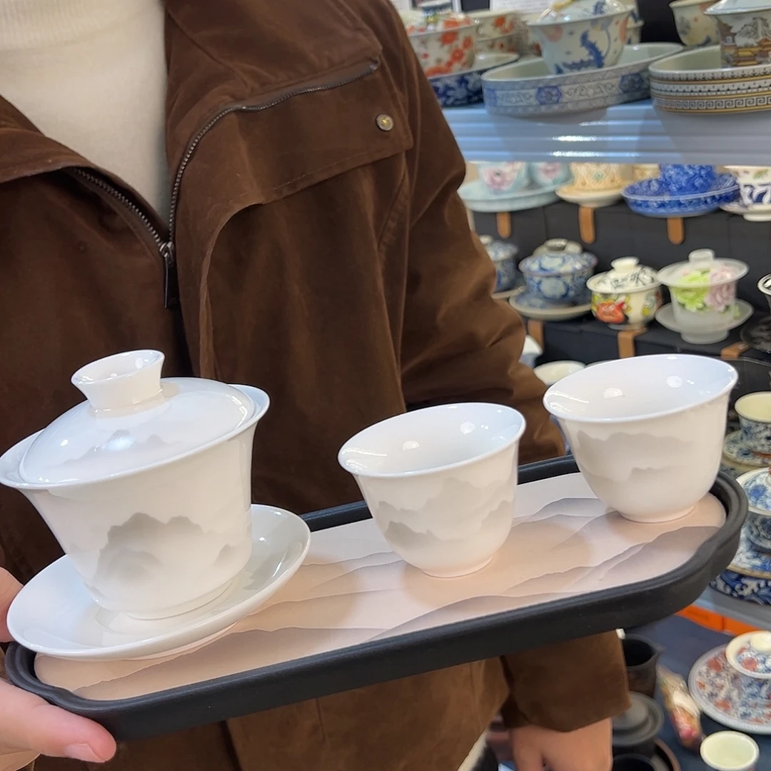 盖碗很漂亮我很喜欢