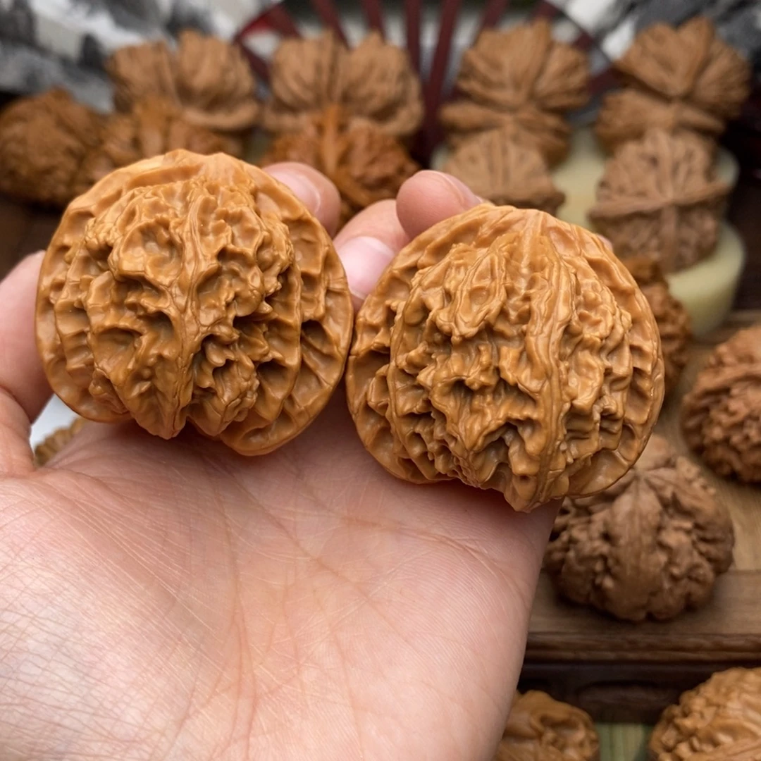 文玩核桃把件680号44.5全苹果