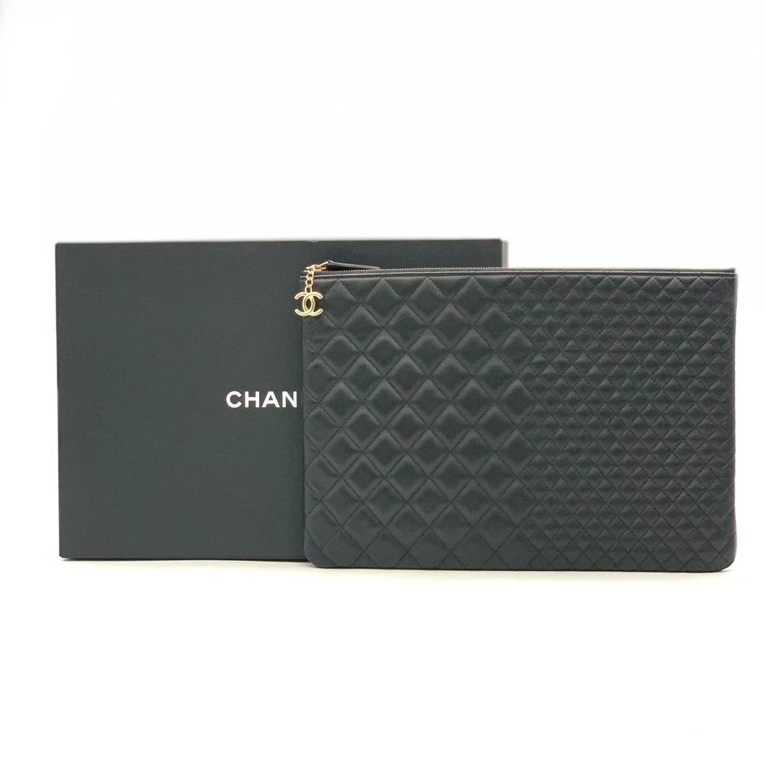 99新 Chanel/香奈儿 黑金手拿包/22开