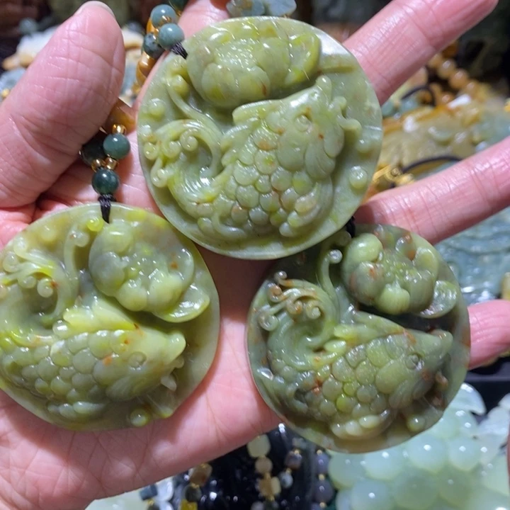 岫玉岫玉吊坠未镶嵌