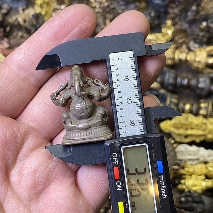 藏传紫铜象鼻财神