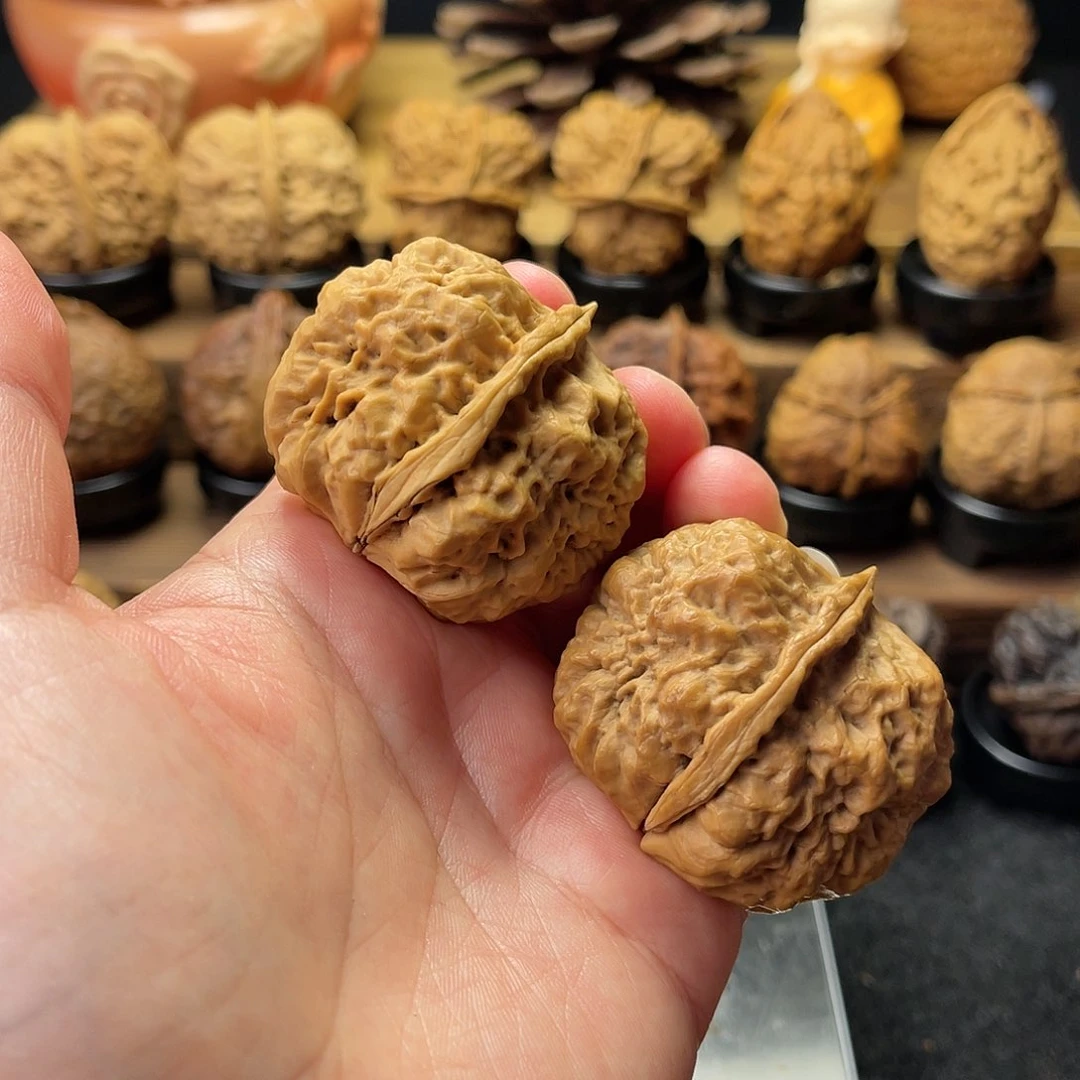 文玩核桃把件上古龙脊