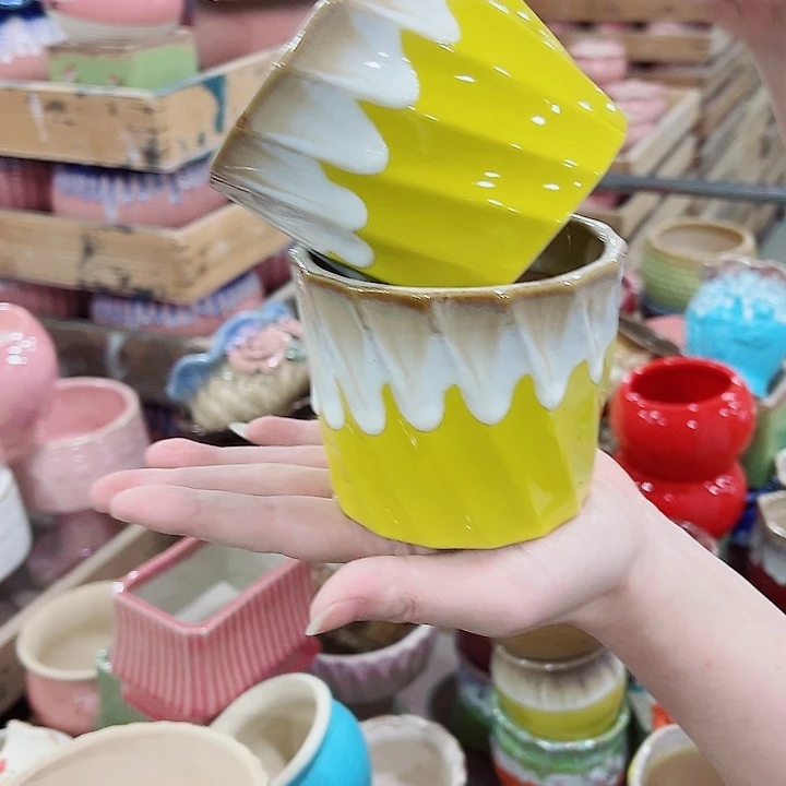 有孔，凑单福利满10元发货陶瓷多肉花盆！