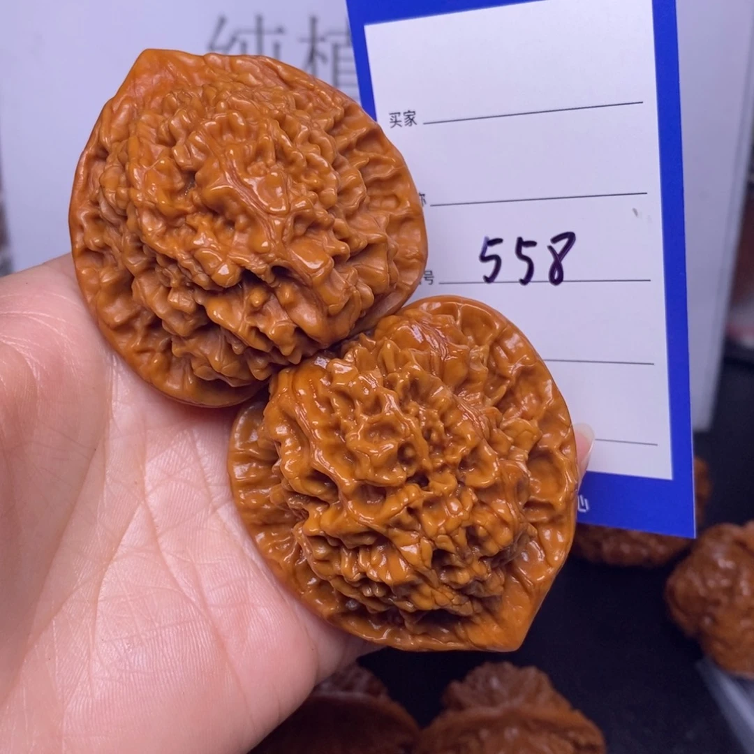 文玩核桃把件558/49.5官帽色差